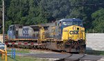 CSX 665 leads train F752 northbound